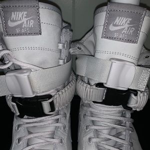 Women’s Nike High AF1